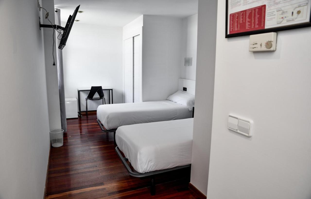 Hotel Chips Ferrol Naron  Luaran gambar