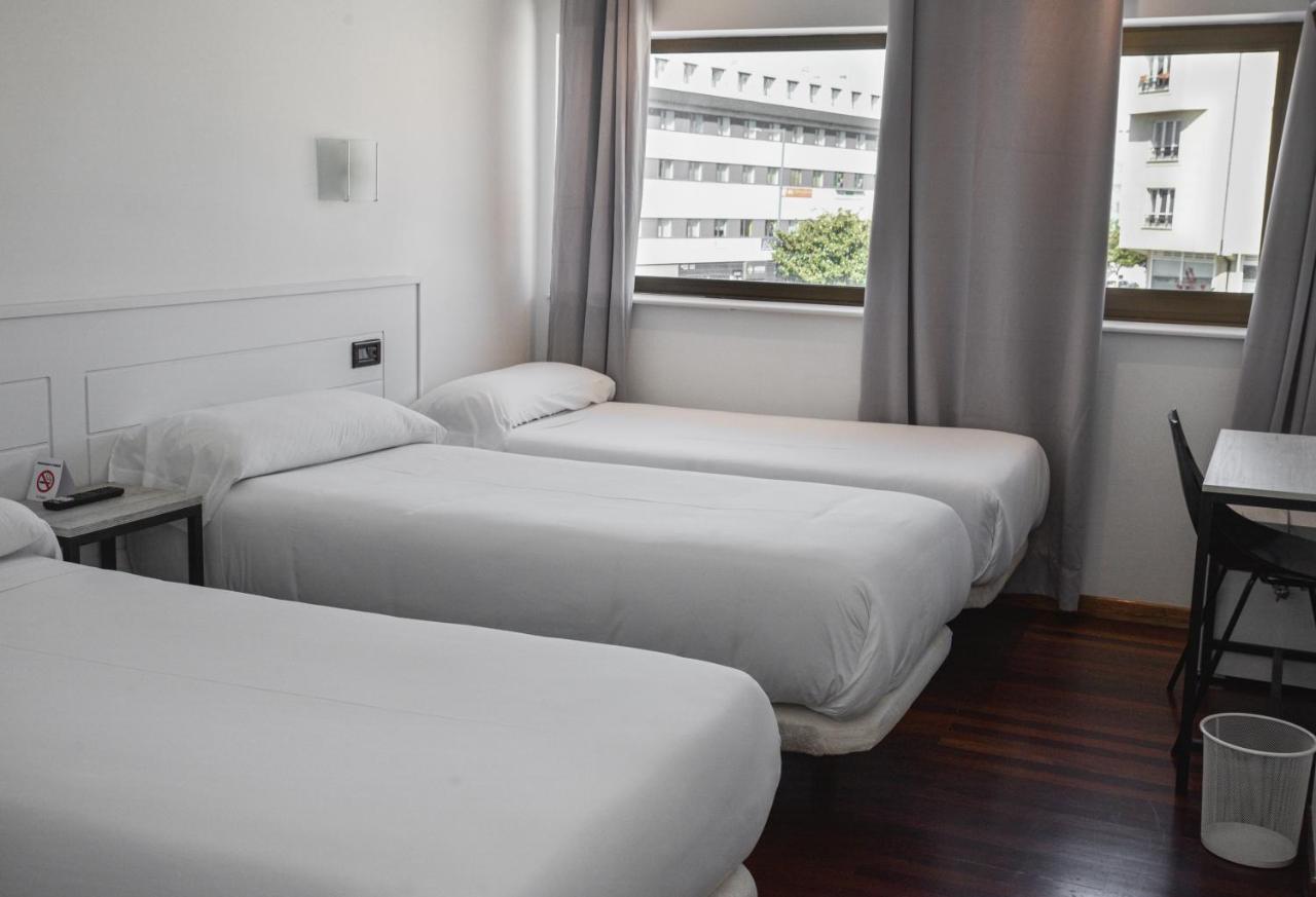 Hotel Chips Ferrol Naron  Luaran gambar