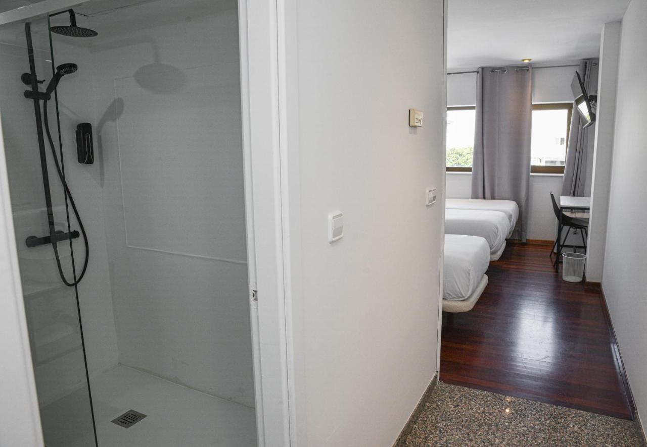 Hotel Chips Ferrol Naron  Luaran gambar