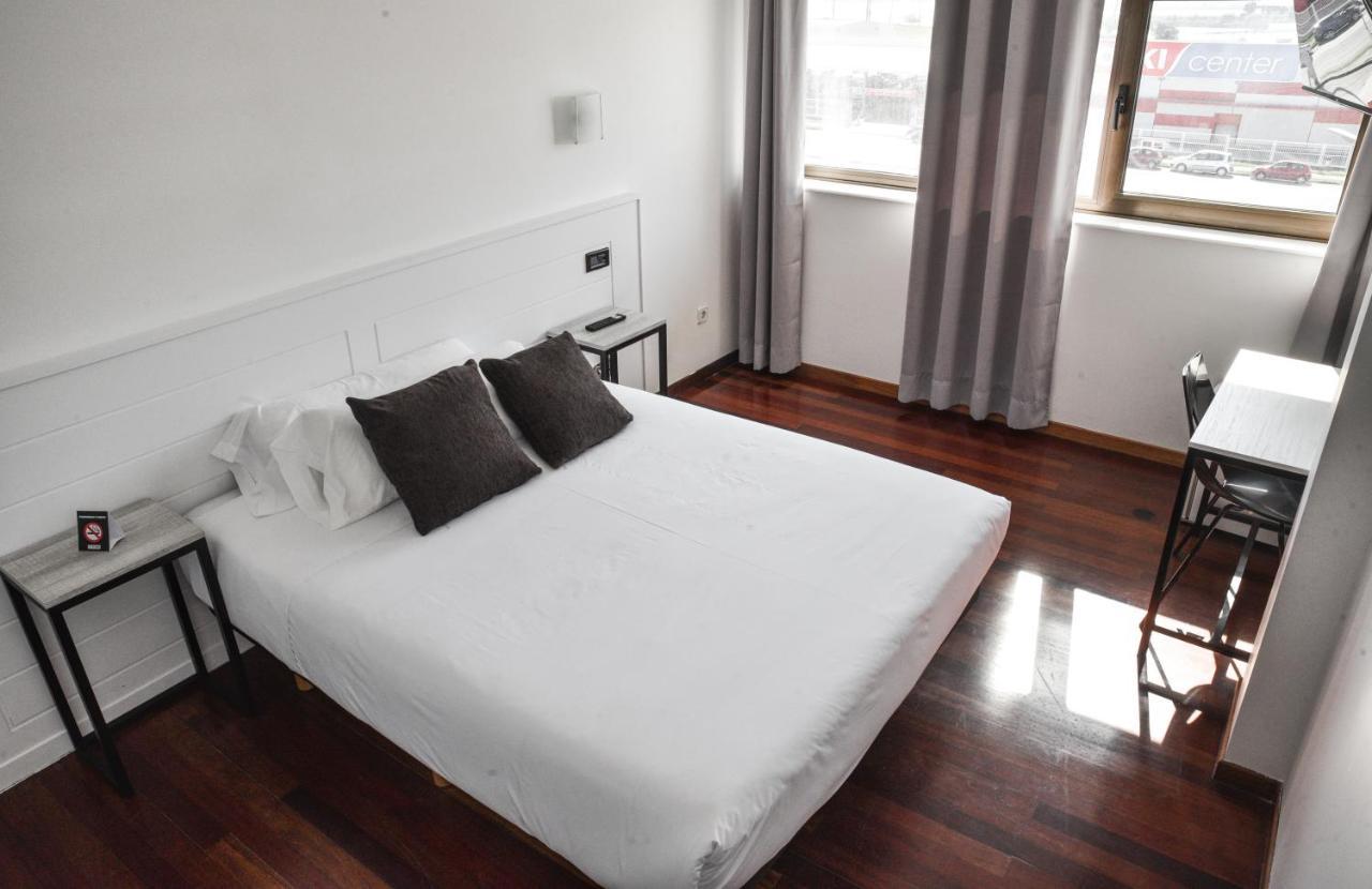 Hotel Chips Ferrol Naron  Luaran gambar
